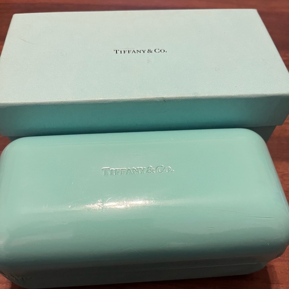 Tiffany & Co. Blue Glasses Case Set - Picture 4 of 6